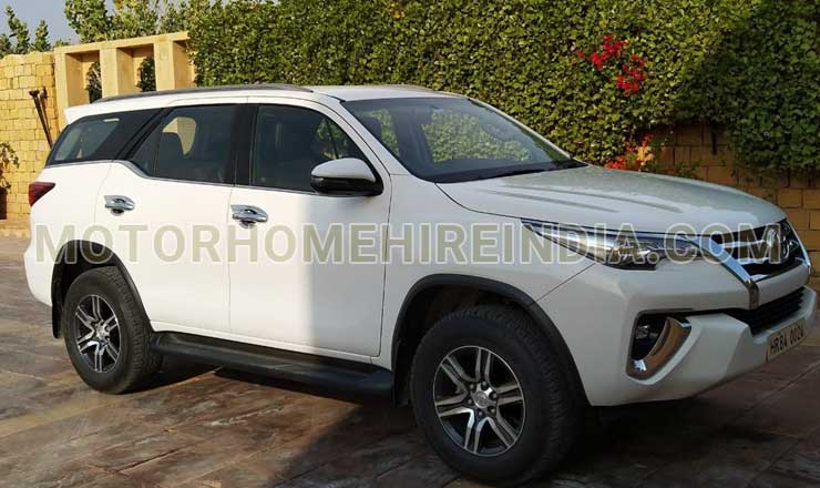 toyota fortuner luxury car rentals hire in delhi india